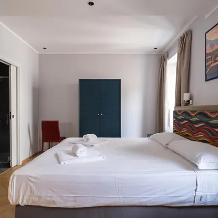 23 3* ترييستي